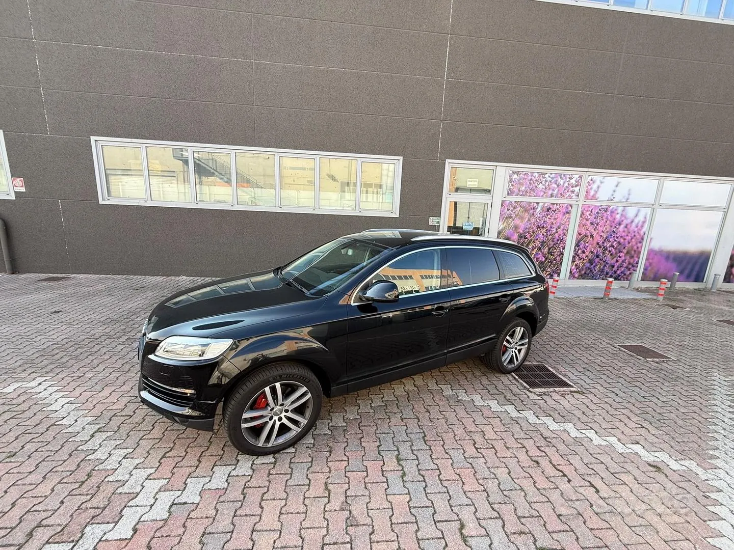 Audi Q7 2008 photo 4