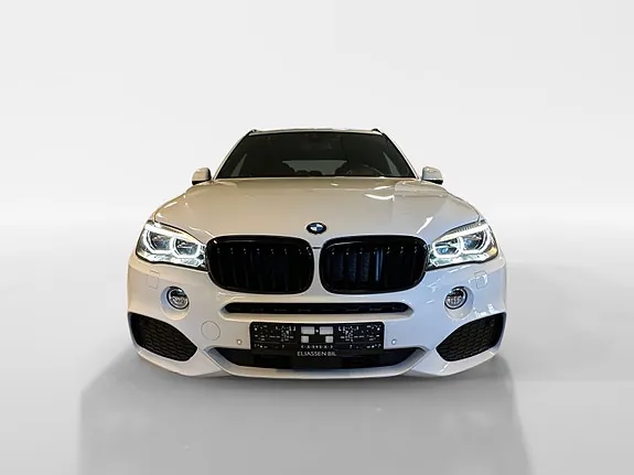 BMW X5 2015 photo 2