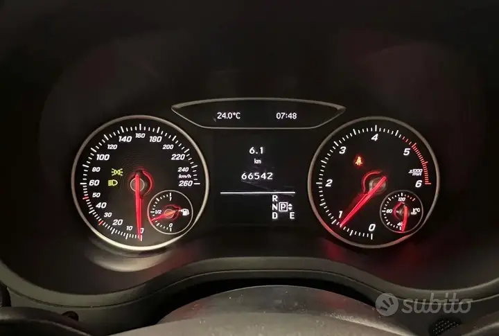 Mercedes-Benz B-Class 2015 photo 5