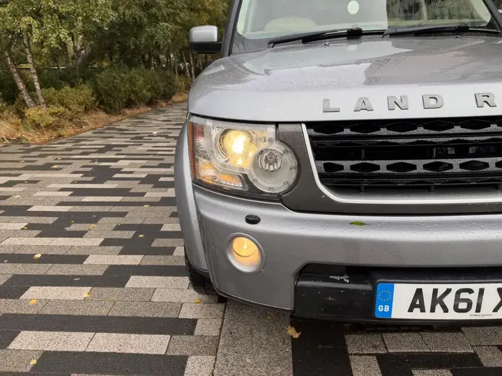Land Rover Discovery 4 2012 photo 4
