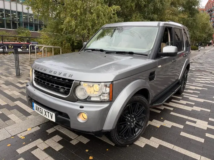 Land Rover Discovery 4 2012 photo 3