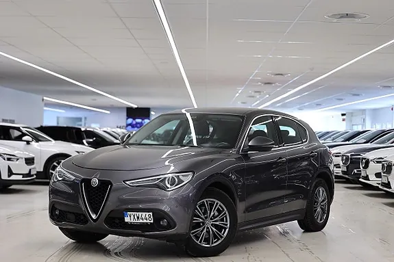 Alfa Romeo Stelvio 2018 photo 3