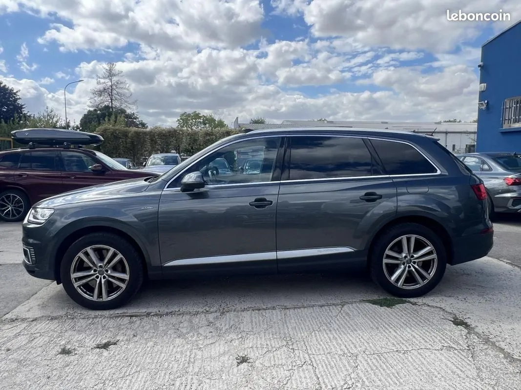 Audi Q7 2015 photo 3