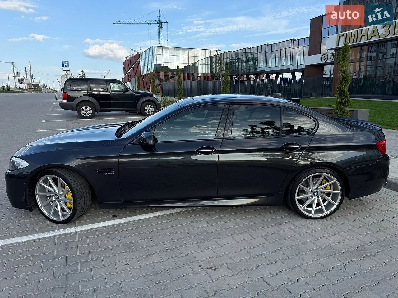 BMW 5 Series 2011 photo 5