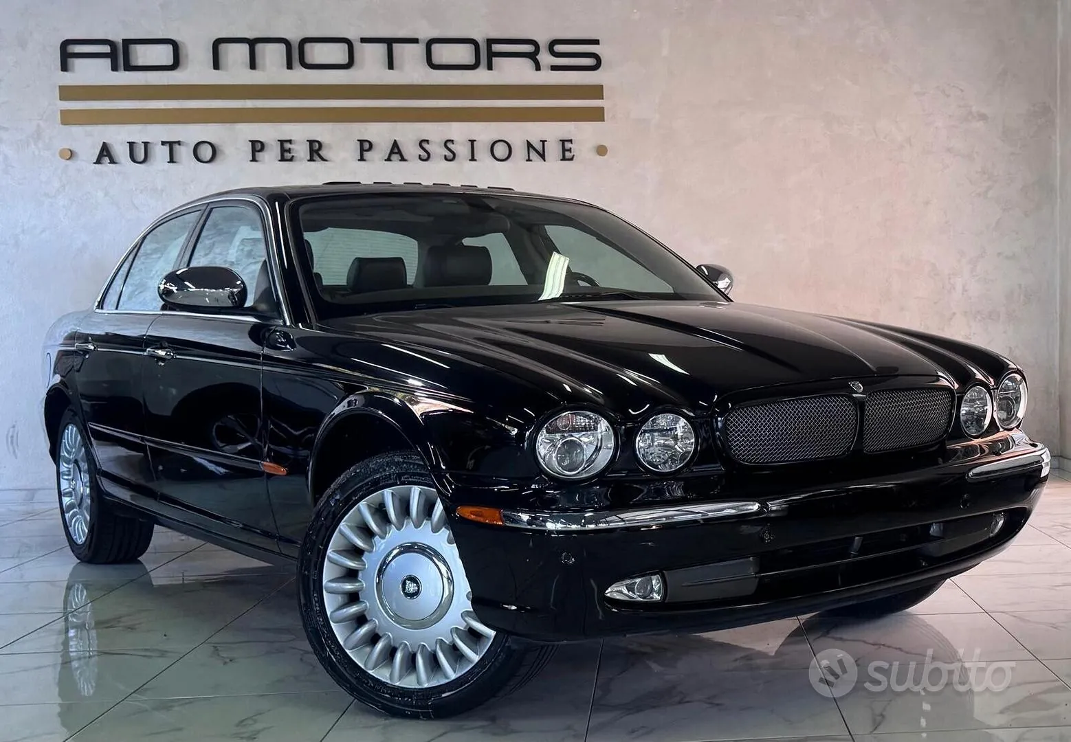 Jaguar Xjr