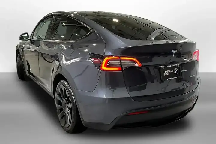 Tesla Model Y 2021 photo 4