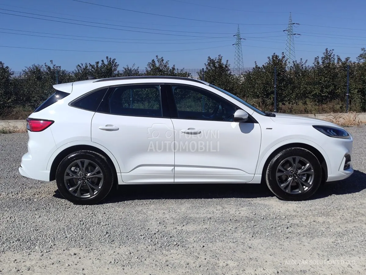 Ford Kuga 2022 photo 4