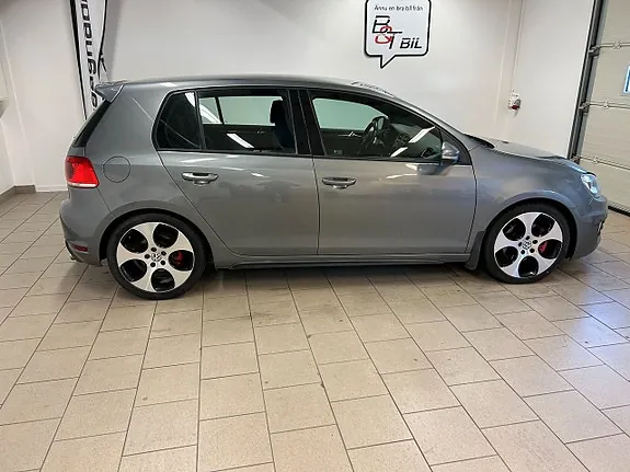 Volkswagen Golf I 2011 photo 3