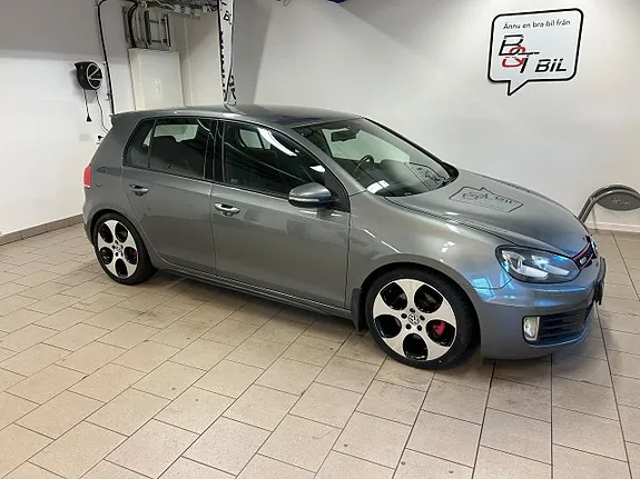 Volkswagen Golf I 2011 photo 2