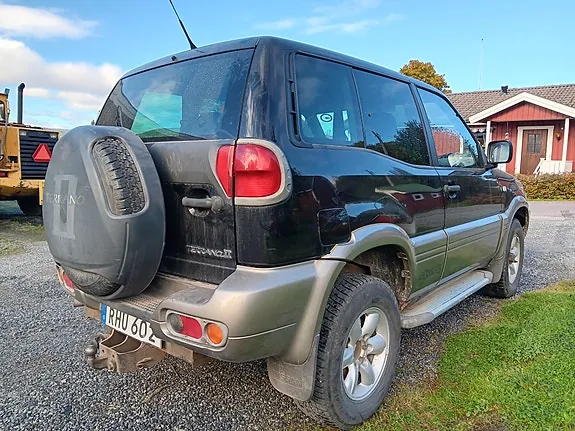Nissan Terrano Ii 2000 photo 4