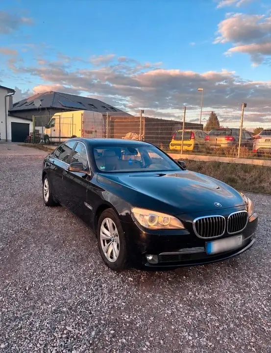 BMW 740D