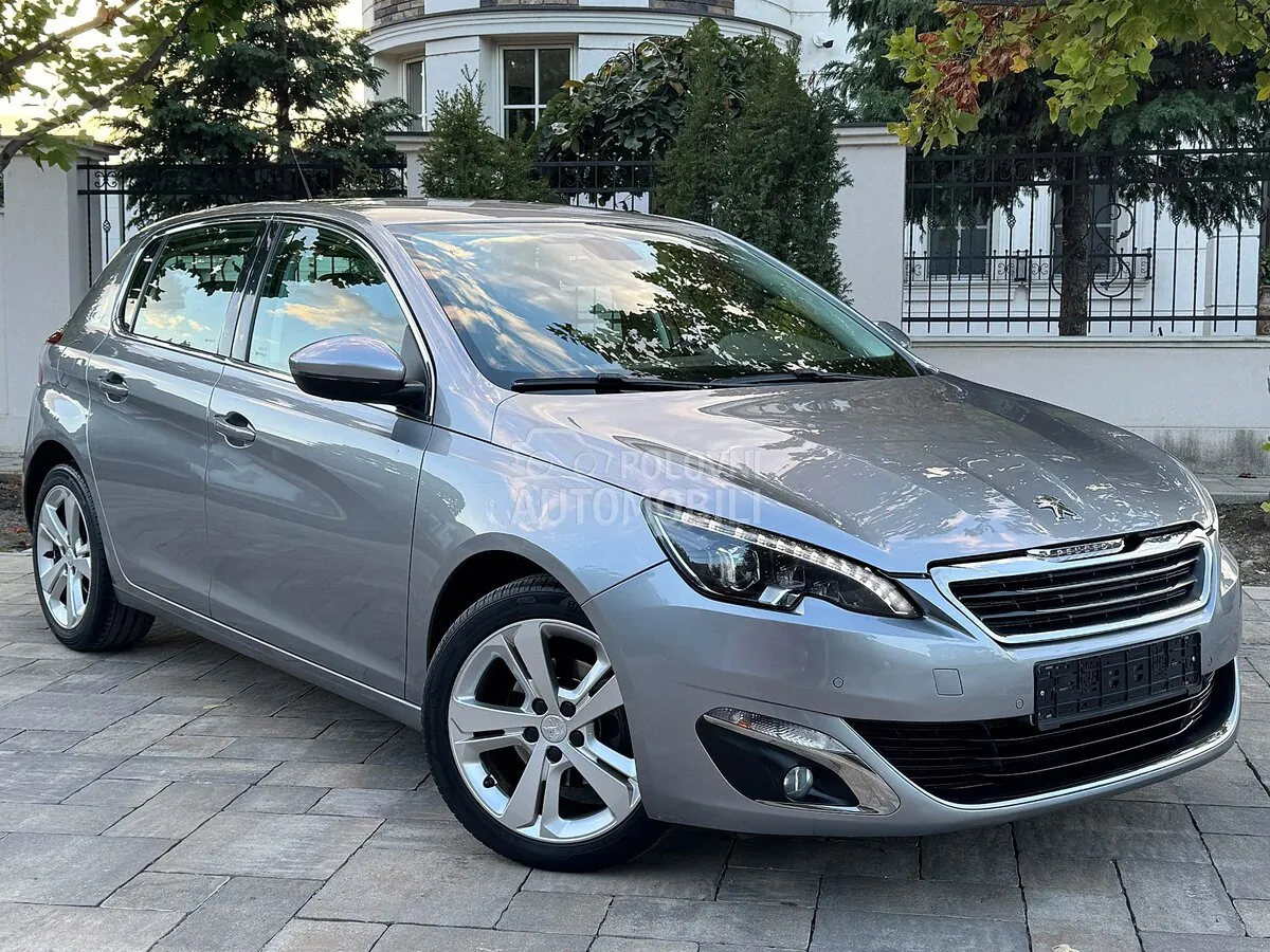Peugeot 308 2014 photo 3