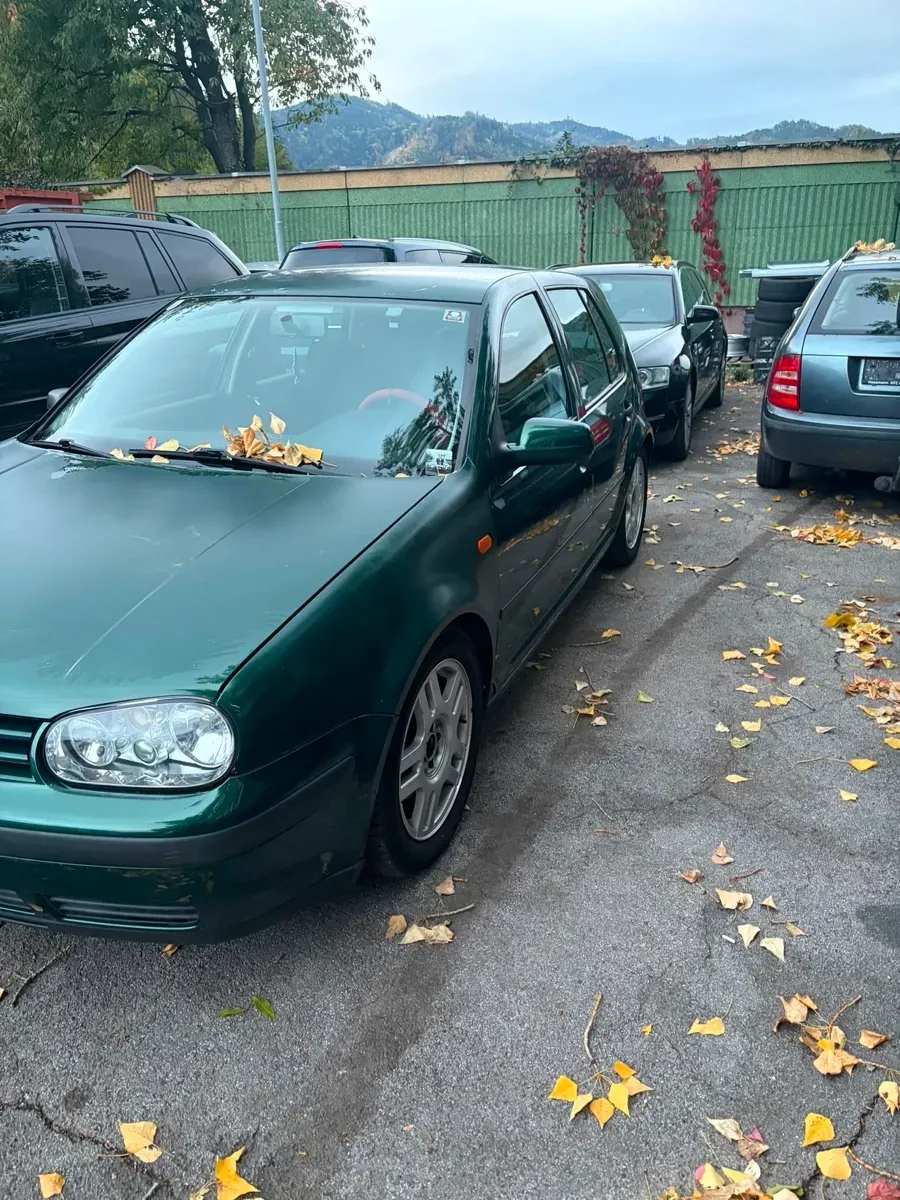 Volkswagen Golf 2001 photo 2