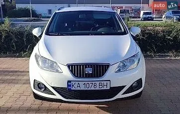 Seat Ibiza 2012 photo 2