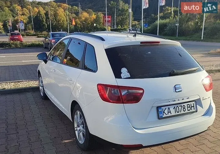 Seat Ibiza 2012 photo 3