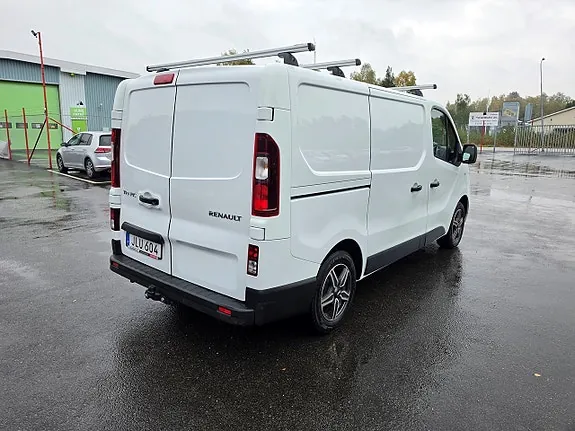 Renault Trafic 2015 photo 5