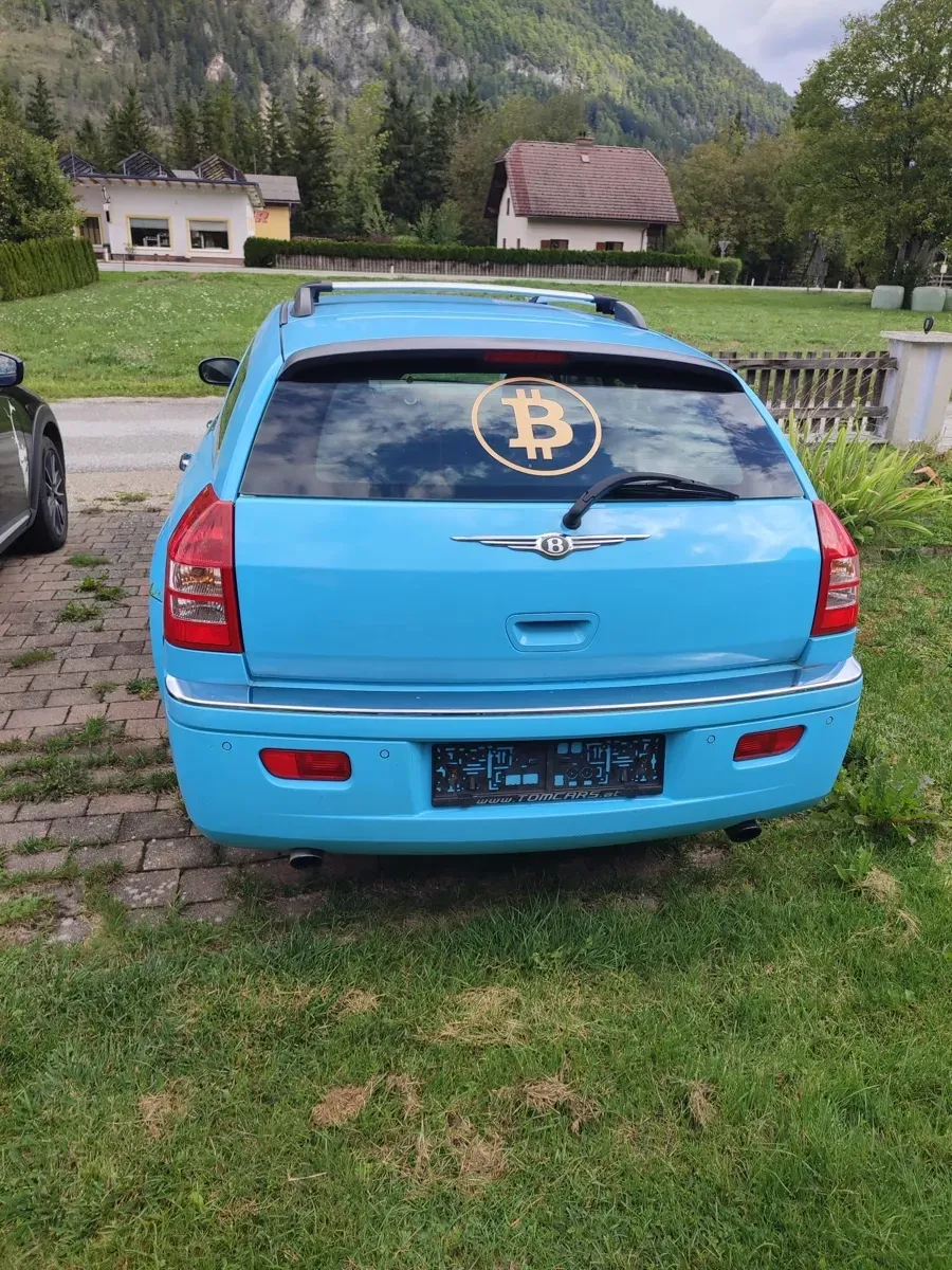 Chrysler 300 C 2005 photo 2