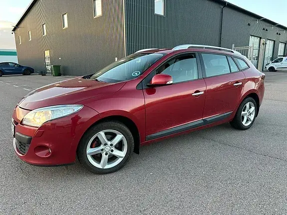 Renault Megane Iii 2012 photo 2
