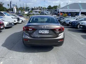 Mazda 3 2014 photo 4