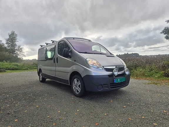 Opel Vivaro 2007 photo 4