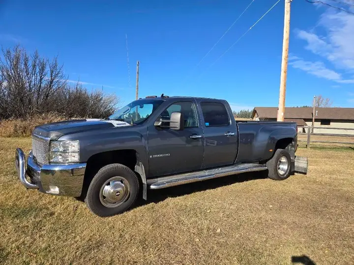 Chevrolet Silverado 3500Hd