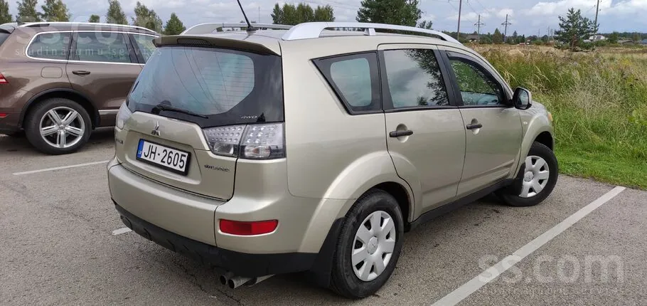 Mitsubishi Outlander 2008 photo 3
