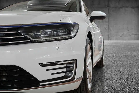 Volkswagen Passat 2017 photo 4