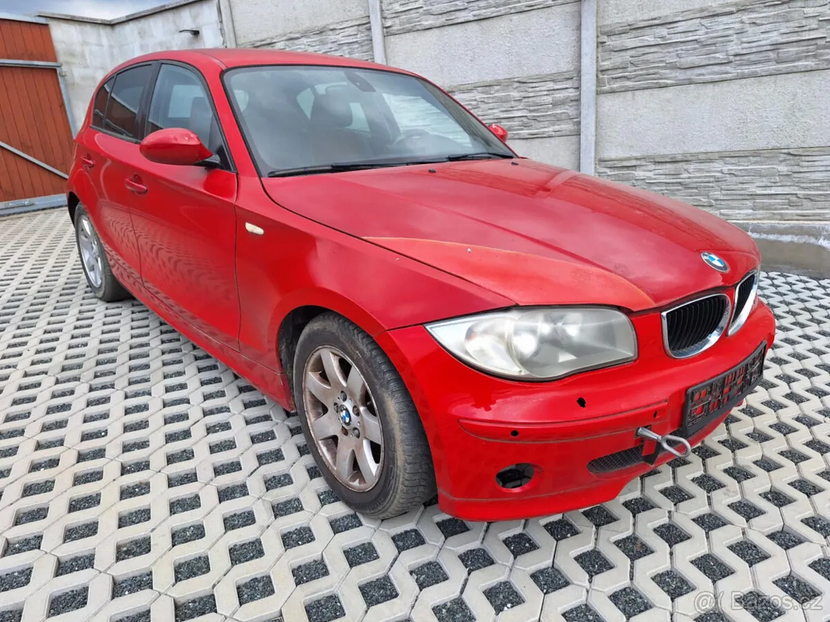 BMW E87