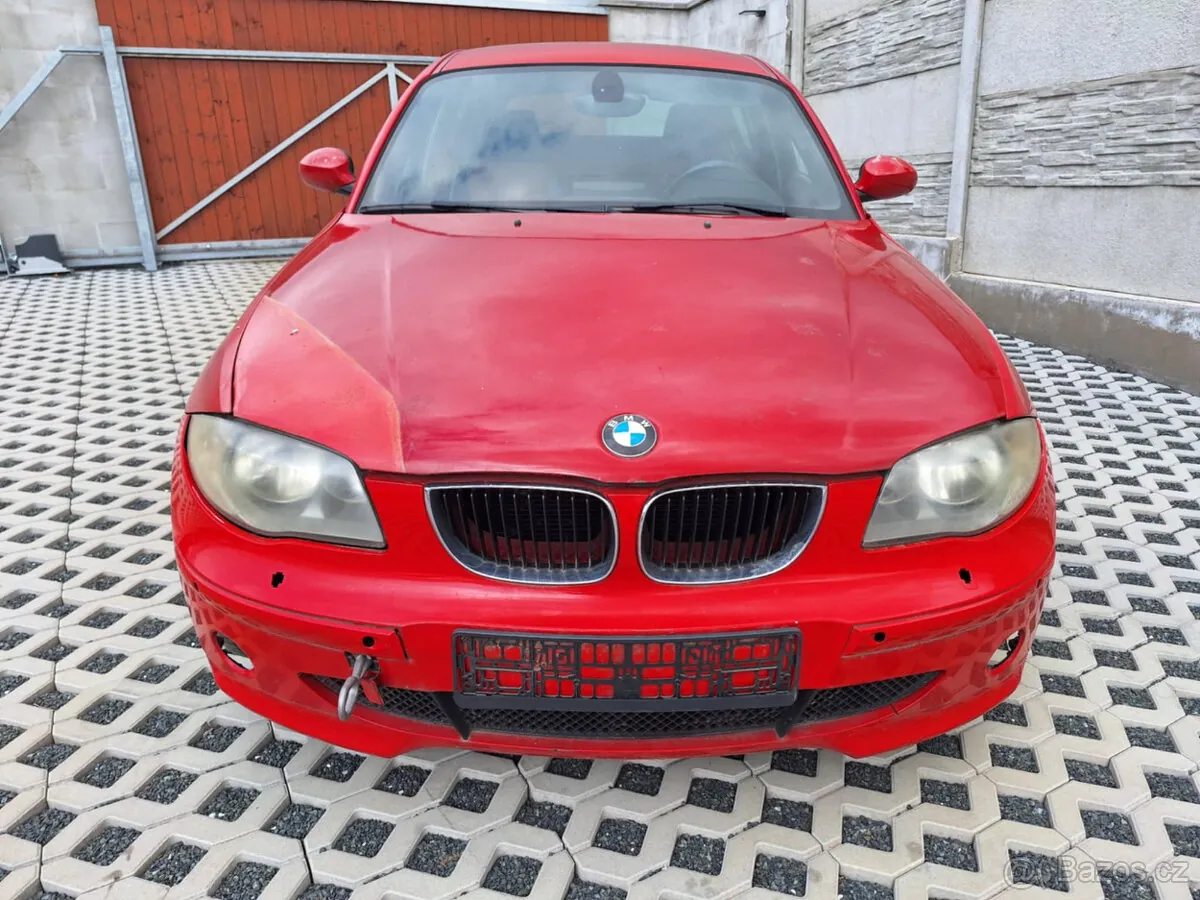BMW E87 2008 photo 2