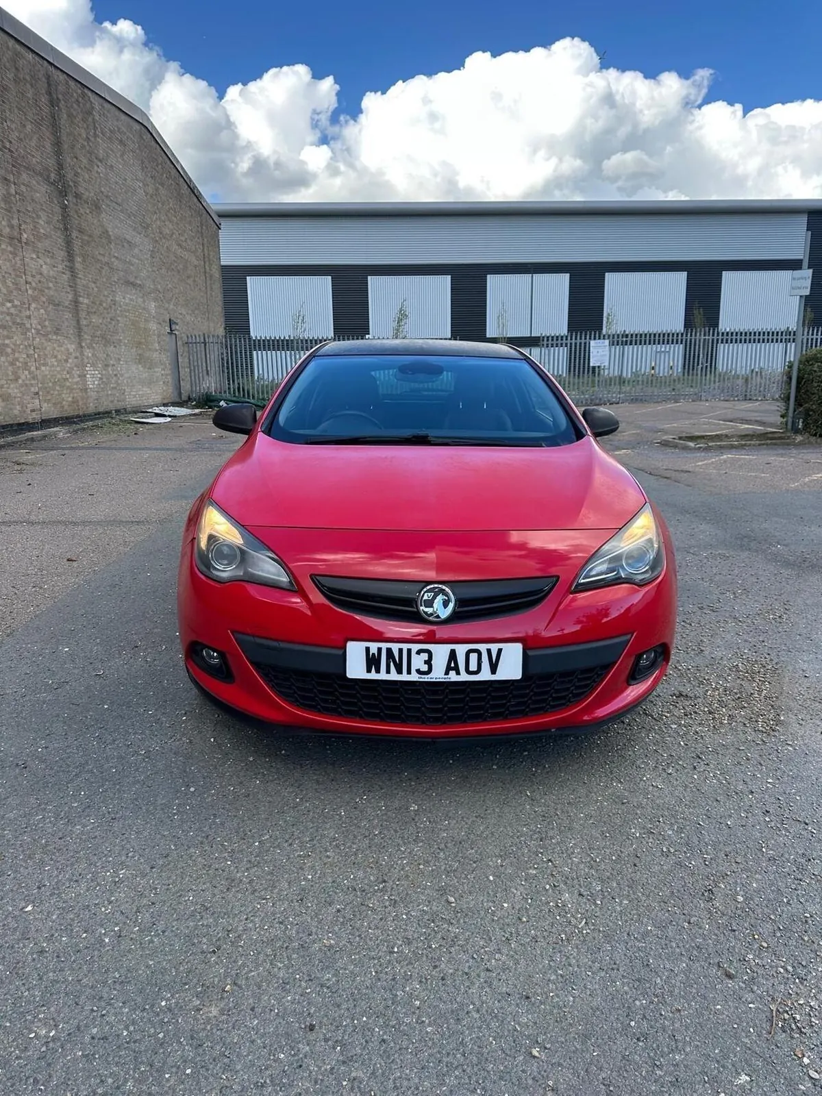 Vauxhall Astra 2013 photo 5