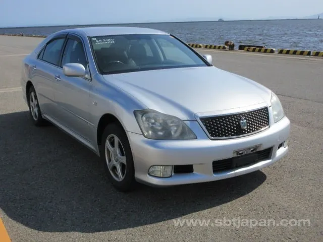 Toyota Crown Athlete