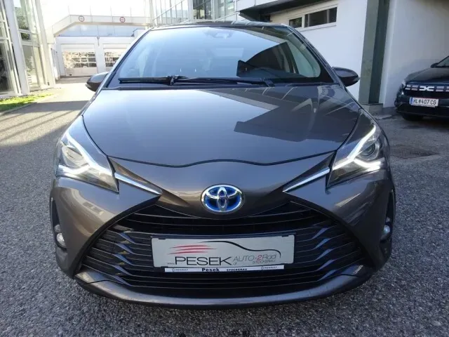 Toyota Yaris 2020 photo 2