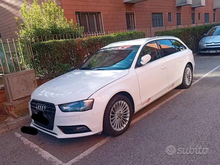 Audi A4 2014 photo 2