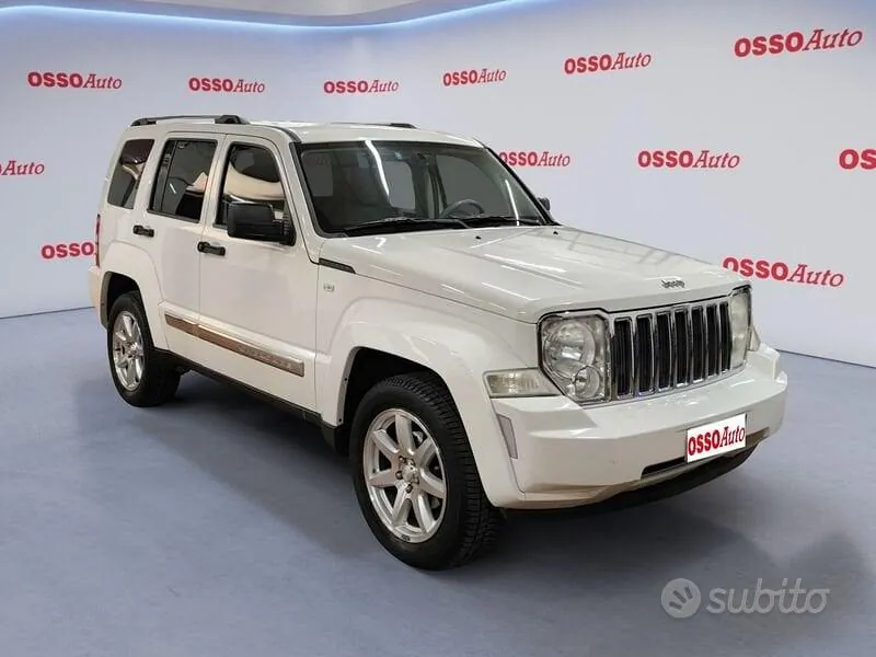 Jeep Cherokee 2009 photo 2