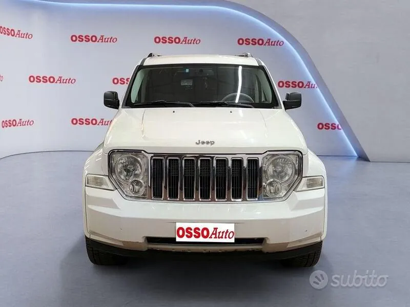 Jeep Cherokee 2009 photo 5
