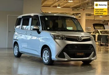 Toyota Tank 2018 photo 2