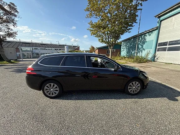 Peugeot 308 2018 photo 4