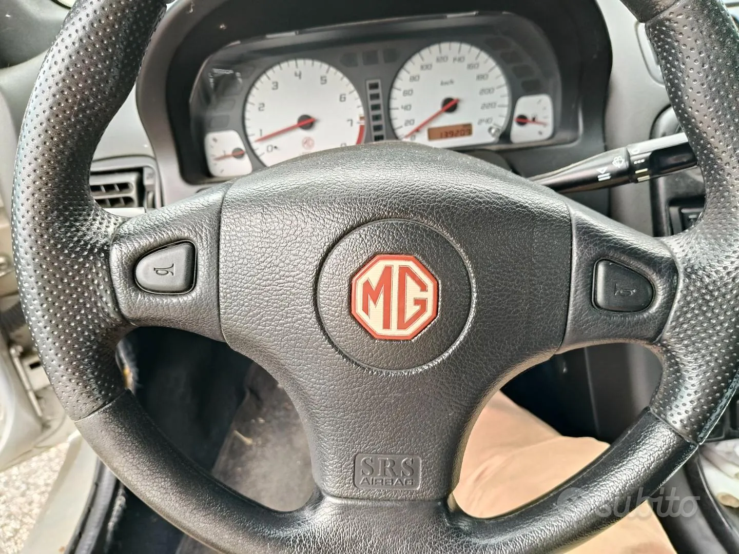 MG Tf 2003 photo 5
