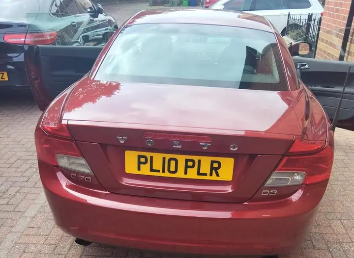 Volvo C70 2010 photo 2