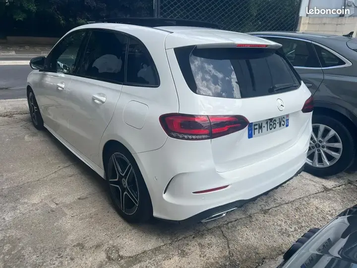 Mercedes-Benz B-Class 2020 photo 3