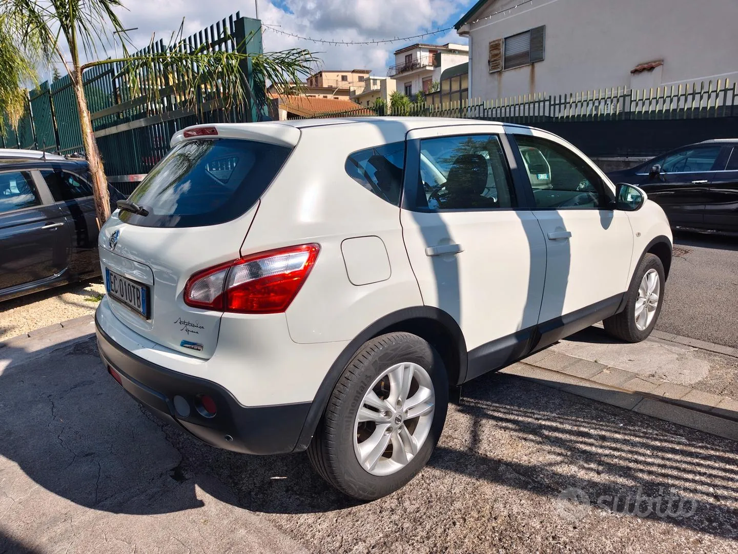 Nissan Qashqai 2010 photo 4