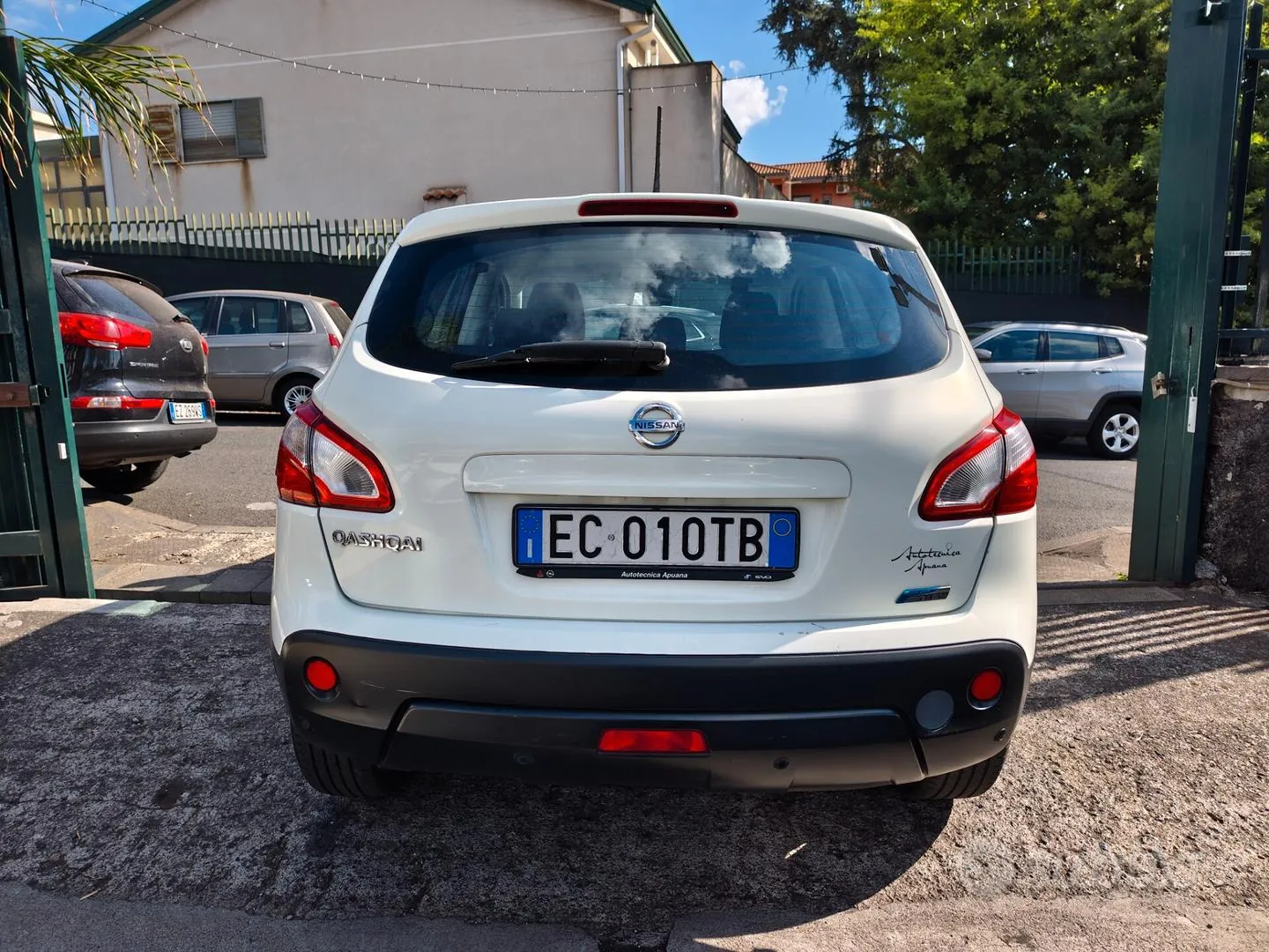 Nissan Qashqai 2010 photo 5