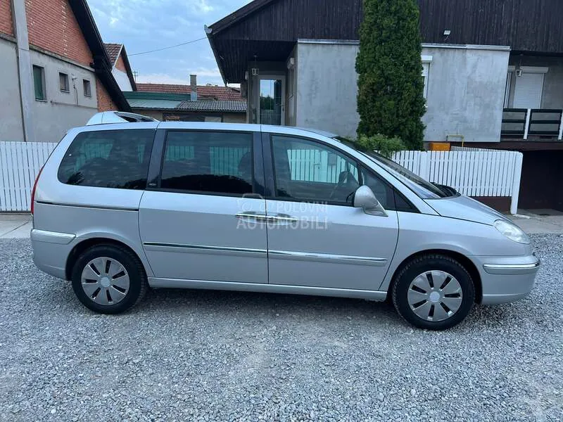 Peugeot 807 2011 photo 5