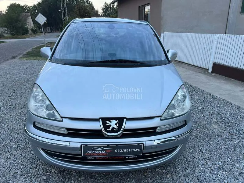 Peugeot 807 2011 photo 2