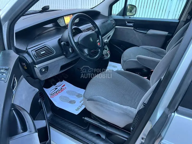 Peugeot 807 2011 photo 3