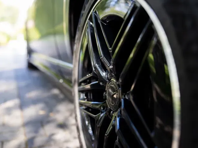 Mercedes-Benz V Trieda 2025 photo 3