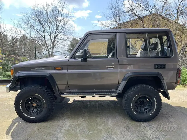 Toyota Land Cruiser