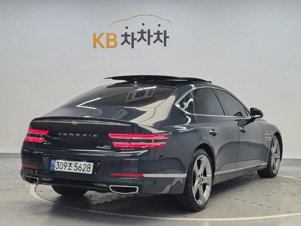 Genesis G80 2022 photo 3