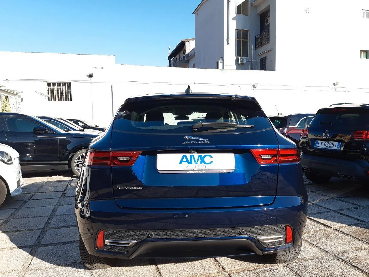 Jaguar E-Pace 2022 photo 5