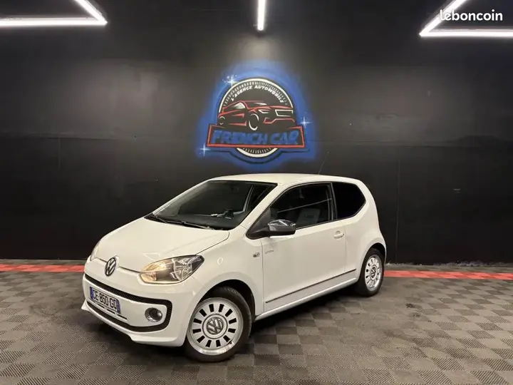 Volkswagen Up 2012 photo 2